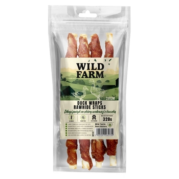WILD FARM Dlhá tyčinka z hovädzej kože s kačacím mäsom 28 cm 320 g psia maškrta